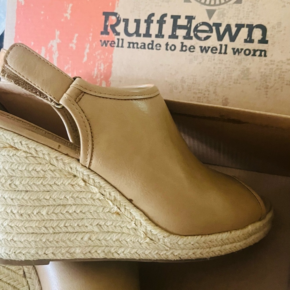 Ruff Hewn Wedge Slingback sandals peep toe